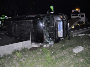 Güreşçileri taşıyan minibüs kaza yaptı: 12 yaralı