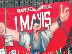 Hakkari Türk-İş 1 Mayıs'ı selamladı