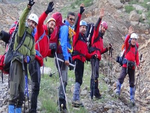 6 kişilik dağcı grubu Sümbül Dağına tırmandı!
