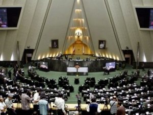 İran Parlamentosu acil toplandı!