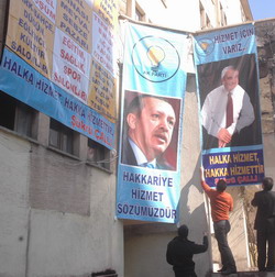 AKP YENİ SEÇİM BÜROSUN'DA