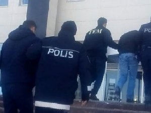 12 ilde FETÖ operasyonu: 25 gözaltı