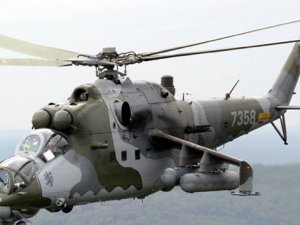 İki askeri helikopter çarpıştı