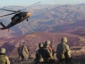 Afrin ve Bitlis'te 3 asker şehit oldu