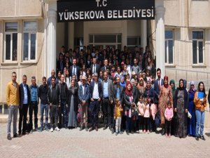 75 öğrenci Ankara, İstanbul yolculuğuna çıktı!!