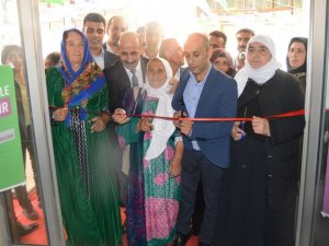 HDP Hakkari’de seçim bürosu açtı