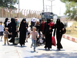 44 bin Suriyeli Türkiye’ye döndü