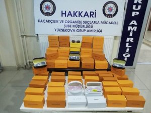 Hakkari'de Gümrük kaçağı malzemeler ele geçirildi