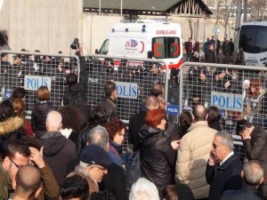 HDP'li vekil Güven cezaevinden ambulansla çıktı