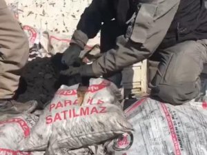 Kömür torbalarında 69 kilo esrar ele geçirildi
