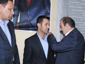 Derecik CHP Başkan adayı istifa edip Ak Parti’ye geçti