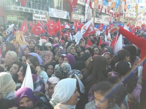 Hakkari’de Cumhurbaşkanı Erdoğan heyecanı