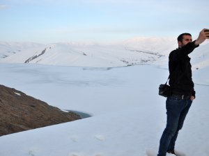 Kışın donan barajın buzları hala çözülmedi