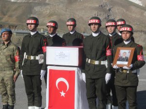 Hakkari’de şehit Zencerli memleketine uğurlandı