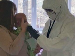 3 aylık bebek korona virüsüne yakalandı