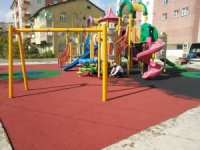 Hakkari’de çocuk oyun parkların onarımı yapıldı