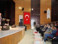 Hakkari'de Mehmet Kemiksiz konseri
