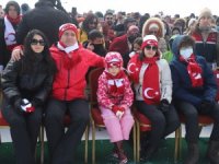 Vali Akbıyık, Kar festivaline 20 bin kişi katıldı