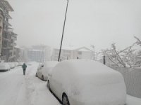 Hakkari'de taşımalı eğitime 1 günlük kar tatili