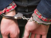 Takibe alınan 6 polis memuru tutuklandı