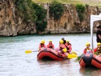 Çukurca rafting ekibi bölge birincisi oldu