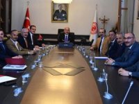 Vali Akbıyık ve başkanlar Ankara'ya çıkarma yaptı