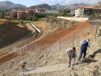 Hakkari belediyesi öğrencileri sevindirdi