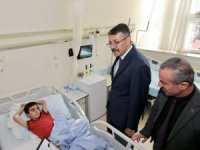 Vali Çelik'ten devlet hastanesine ziyaret