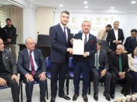 Piruzbeyoğlu, Ak Parti'den Belediye başkan aday adayı oldu