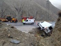 Hakkari-Van karayolunda trafik kazası