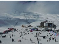 Hakkari'de kayak sezonu 16 Aralık'ta açılıyor