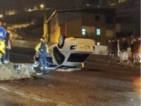 Hakkari'de otomobil kaza yaptı 3 yaralı