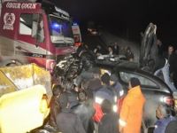 Van'da korkunç kaza 5 ölü 1 yaralı