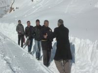 Çığlı köyünde kar esareti