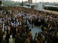 Diyarbakır'da 20 bin kişi naaşları karşıladı