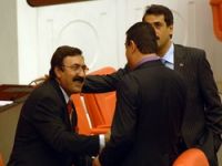 Canan Otele Türk Bayrağı Astırdı