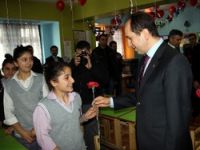 Hakkari'de çocuk kütüphanesi açıldı