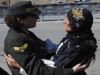 Jandarma'dan kadınlara 8 Mart sürprizi