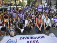 Kadına yönelik şiddet ve katliamlar protesto edildi