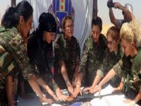 Süryani kadınlar silahlı eğitim alıyor