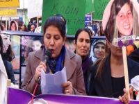 Hakkari'de "kadın şiddetine" karşı yürüyüş düzenlendi