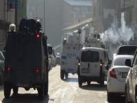 Hakkari'de yürüyüşe geçen gruba polis müdahale etti
