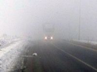 Yüksekova'da yoğun sis