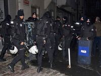 HDP Beyoğlu İlçe Başkanlığı'na polis baskını!