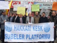 Kürt siyasetçileri serbest bırakın