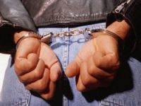 Şemdinli'de 3 kişi tutuklandı