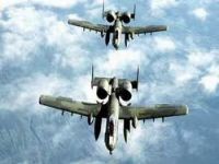 Savaş uçakları PKK kamplarını vuruyor