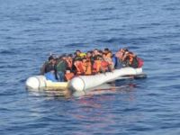 Mülteci botu battı: 17 ölü