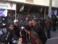 Yürüyüş yapan HDP'li gruba polis müdahalesi