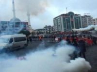 HDP'lilerin Gözaltı protestosuna müdahale